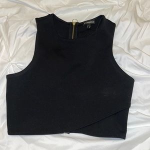 Black crop tank top